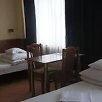 Nu Hotel