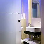 Hotel Nu
