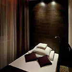 Nu Hotel