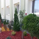 Nu