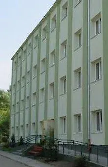 Nu *